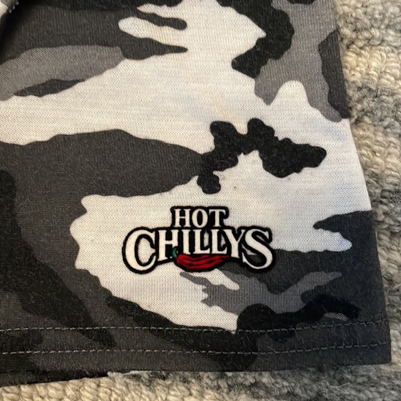 Hot Chillys Base Layer XS - Picture 2 of 3
